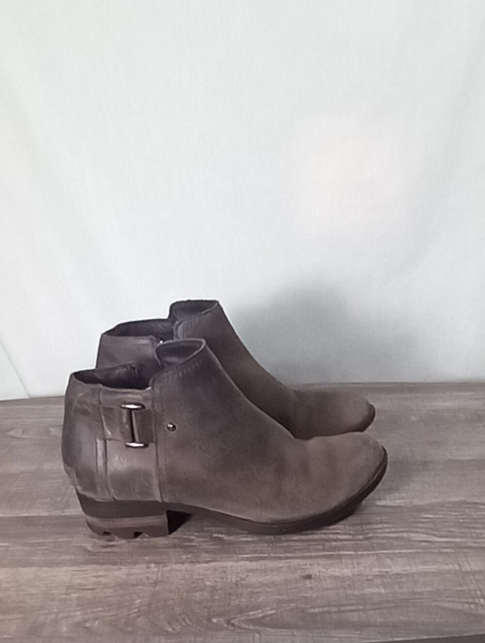 Sorel Gray Lolla Waterproof Ankle Bootie Size 7.5